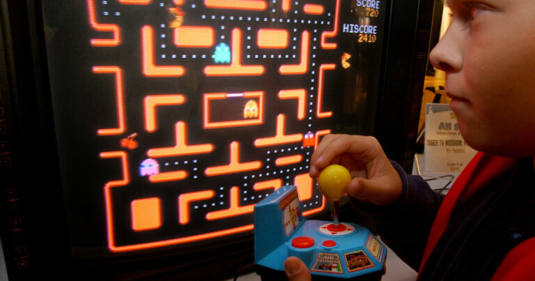 Cómo jugar Pac Man Arcade gratis online