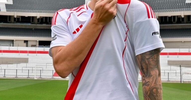 Martínez Quarta, feliz: «Es un sueño volver a ponerme la camiseta de River»