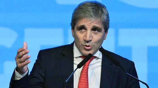 Cuál fue el error que llevó el riesgo país a 454 puntos