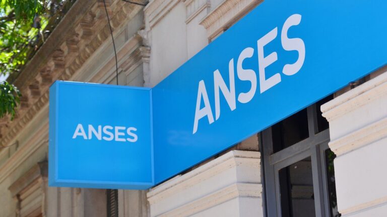 ANSES: el aumento triple del organismo que ayuda a un sector de beneficiarios