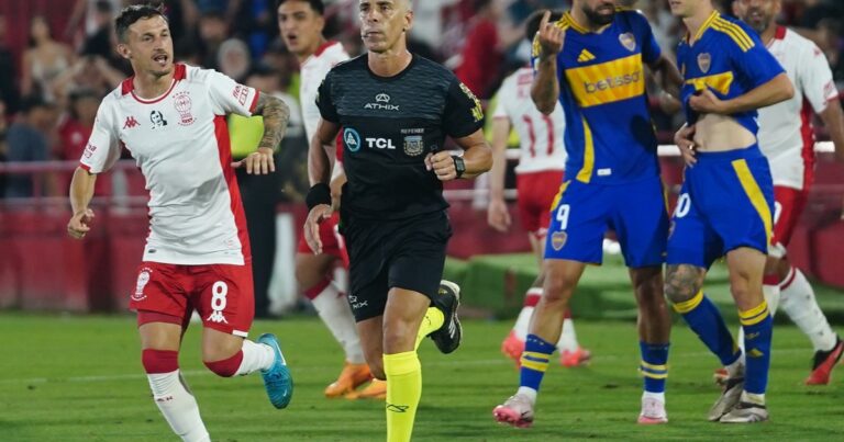 Árbitros de la primera fecha: Mastrángelo con Boca y Penel con River