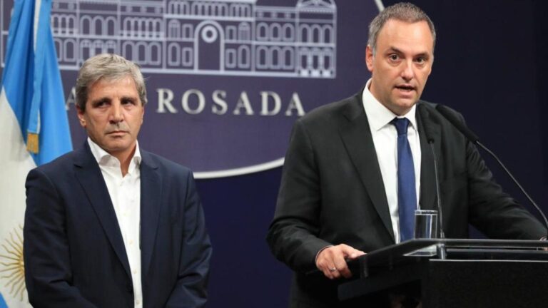 El Gobierno anunció la baja «temporal» de retenciones para el campo