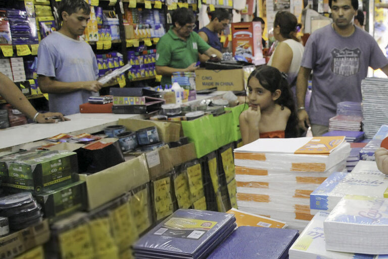 La canasta escolar básica para Primaria tuvo un aumento del 44% interanual
