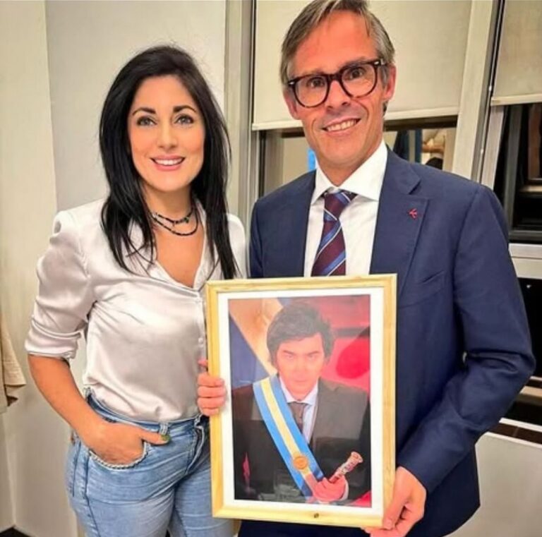 Tras la estafa a River y Vélez, Juliana Santillán borró sus fotos con Foster Gillett