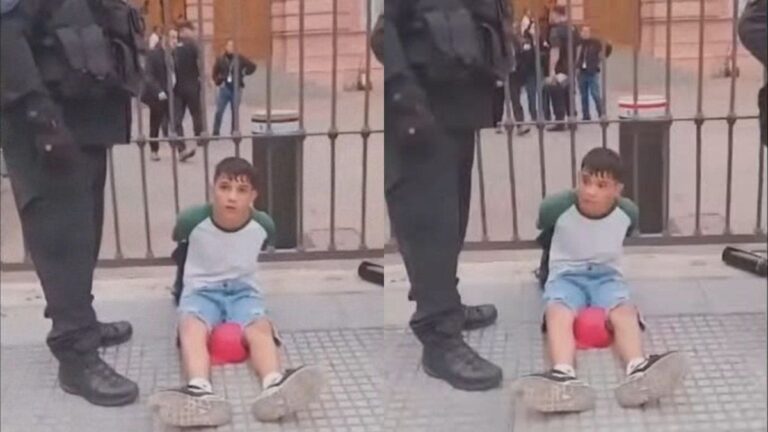 Así detuvieron a un nene de 12 años frente a Casa Rosada