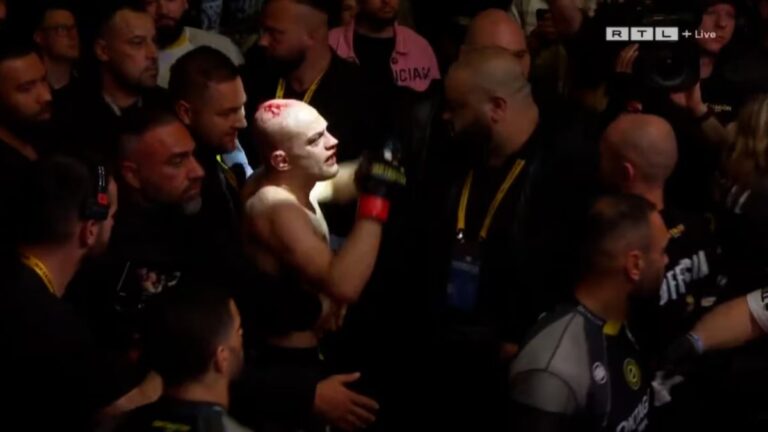 Escándalo en MMA: el gesto antideportivo de un luchador que desató la furia de su rival