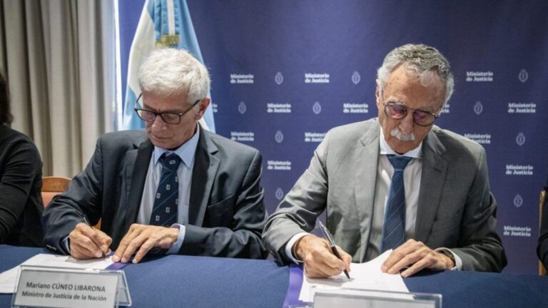 Crean registro para corroborar si un profesional de la salud tiene su matrícula habilitada