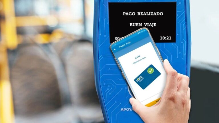 Más líneas de colectivos habilitan el pago del boleto con tarjeta y el celular: cuáles son