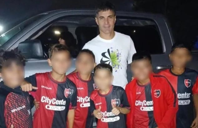 Qué pasó en Newells y por qué sancionaron a los chicos que se sacaron las fotos