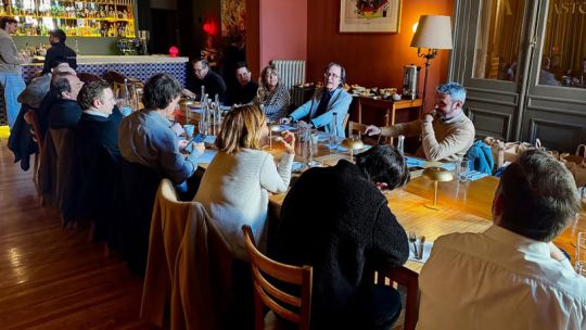 Se van los dólares y empresas sin aire: el Ieral advierte por el costo argentino
