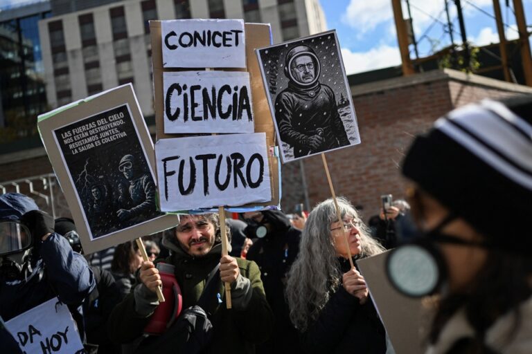 El topo que destruye a la ciencia desde adentro