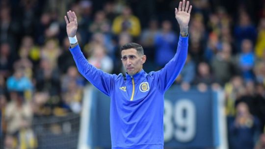 El Gigante de Arroyito vibró con la vuelta de Di María: así fue el emotivo debut