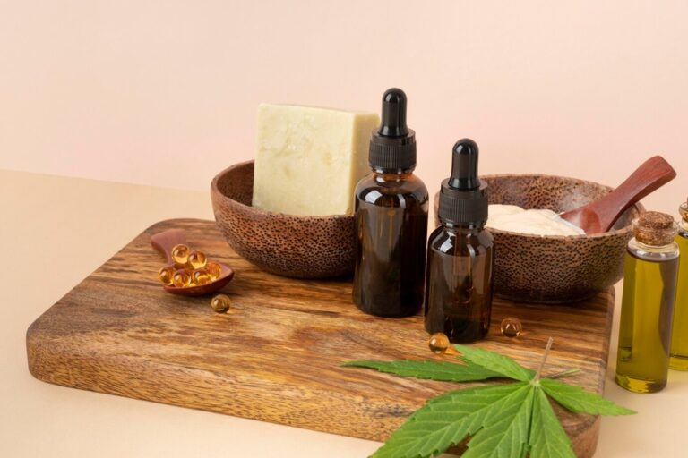 La Anmat prohibió dos marcas de aceites de cannabis