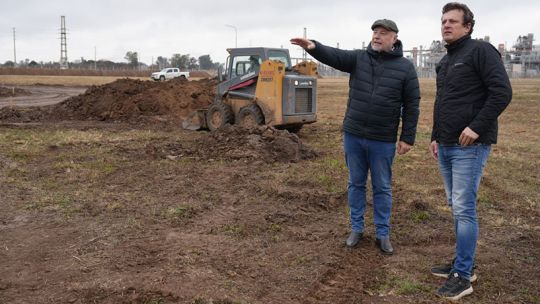 «Villa María es cada día más universitaria»: Arrancó la obra del campus Siglo 21 dentro de un parque industrial