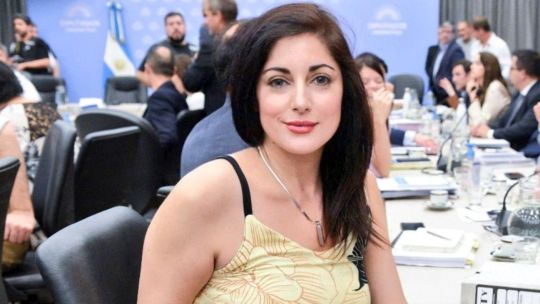«Por primera vez puede hablar mostrando las orejas»: Juliana Santillán negó la emergencia en el Garrahan y recibió duras respuestas