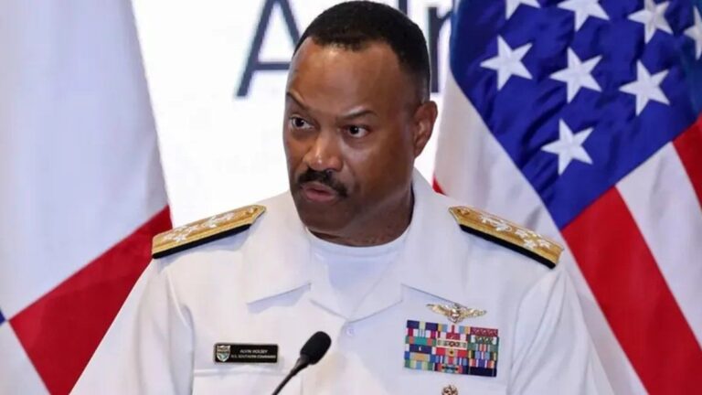 El jefe de Comando Sur de Estados Unidos vuelve a la Argentina