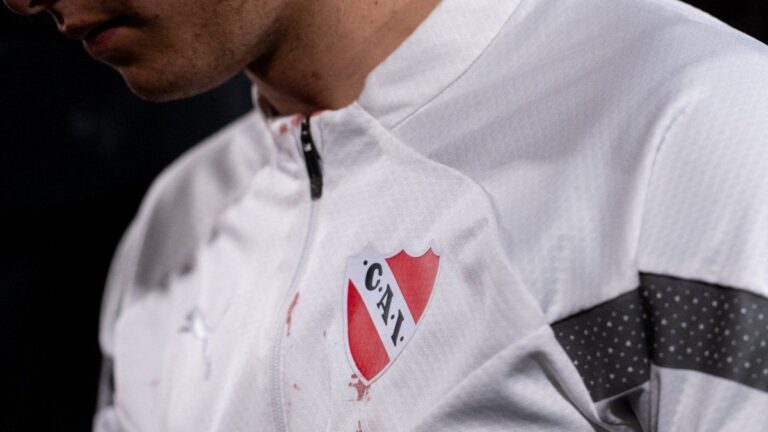 Independiente entrevista socios para recolectar testimonios contra U de Chile: «Todos juntos»