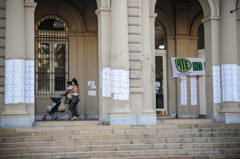 La Justicia falló que el Hospital Bonaparte debe funcionar a pleno