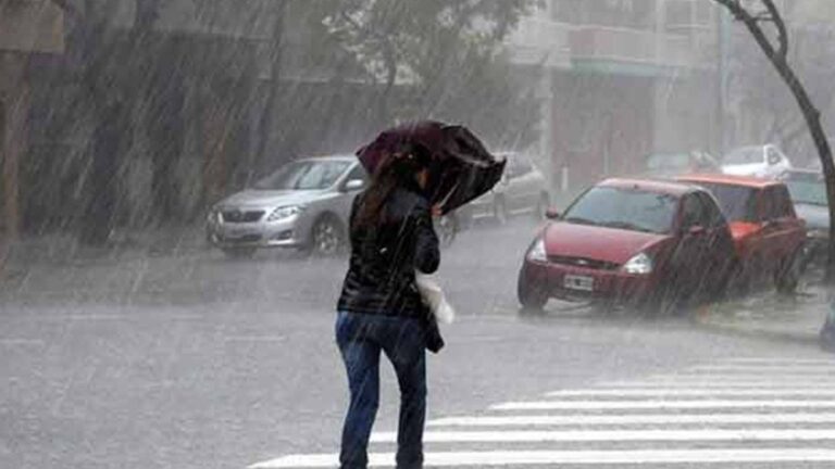 Preocupante alerta naranja por tormentas para este domingo: informe y recomendaciones del SMN
