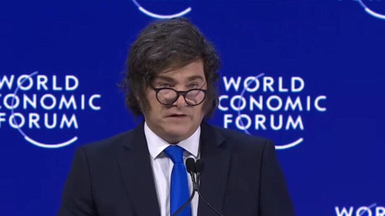 Javier Milei, en Davos: «Los políticos deben dejar de fastidiar a quienes están haciendo un mundo mejor»