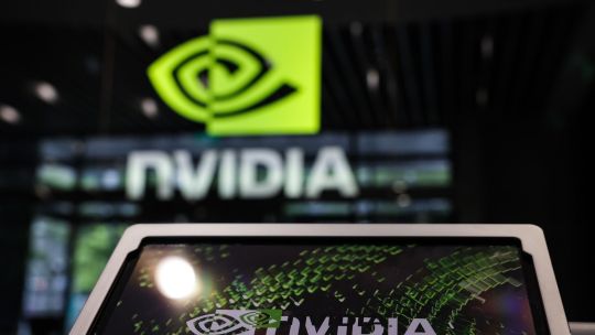 Nvidia Corp. no convence al mercado pese a ventas récord y sólida guía trimestral