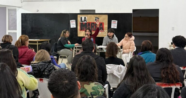 Asamblea histórica. Crece la lucha estudiantil en el IPSA de Santa Cruz
